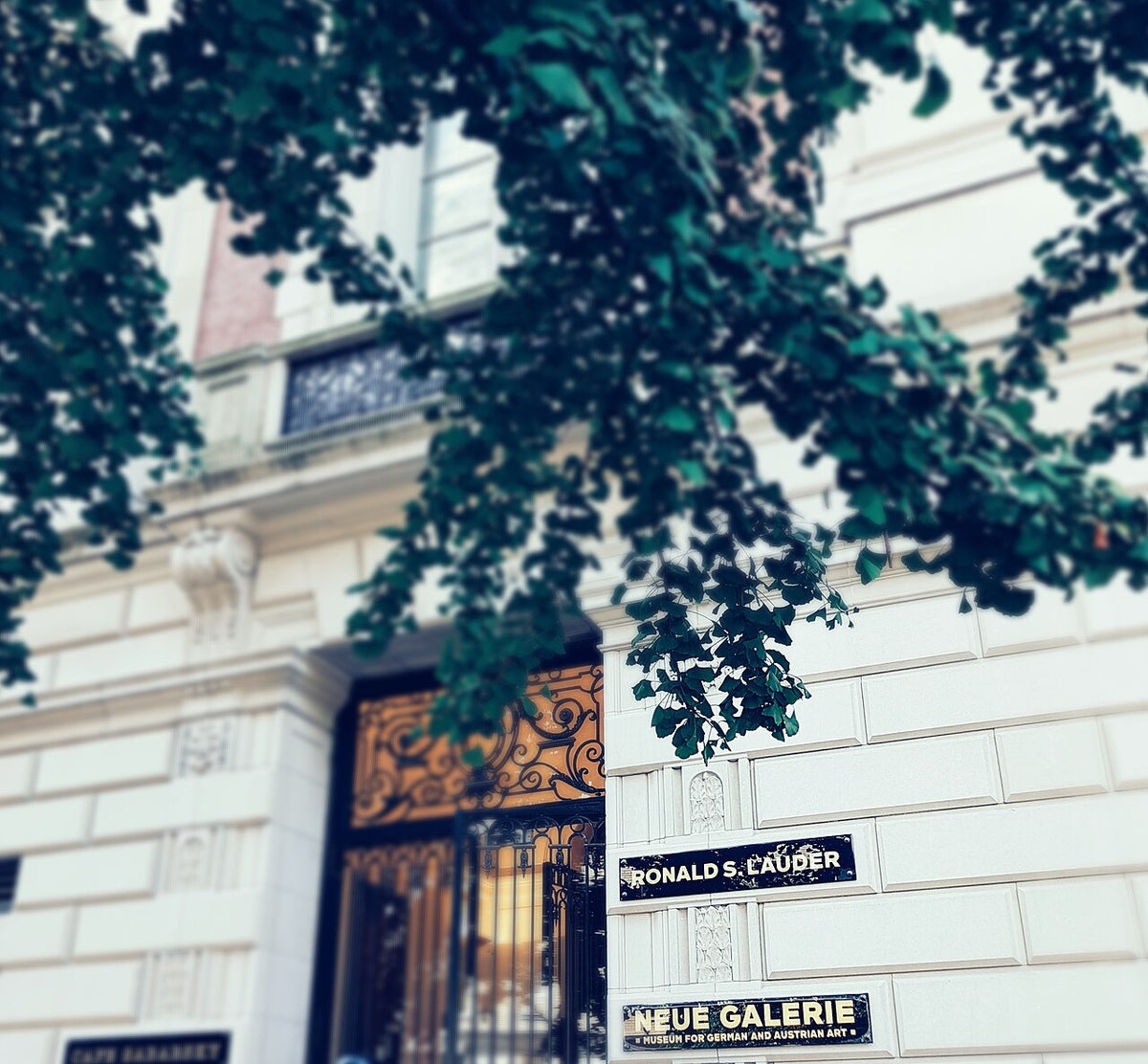 Vue réelle de la Neue Galerie New York sur Museum Mile