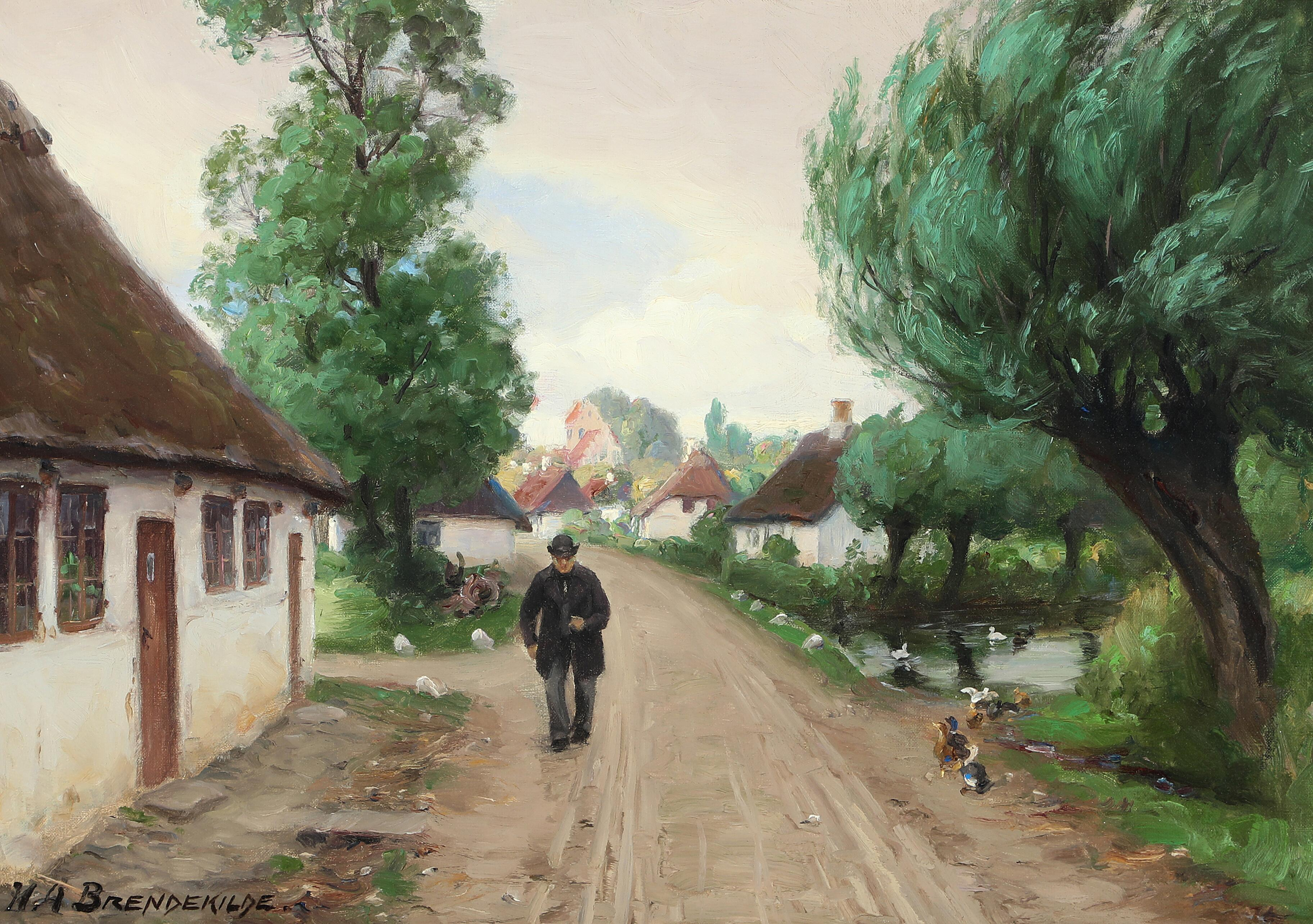Rue du village avec homme et canards au bord de l'étang. - H. A. Brendekilde