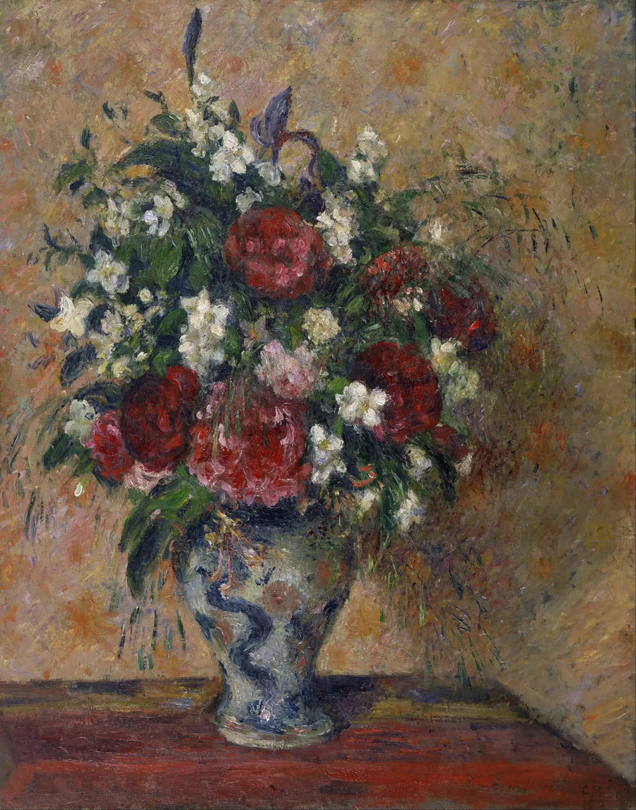 Kukka-asetelma: pionit ja syreeni - Camille Pissarro