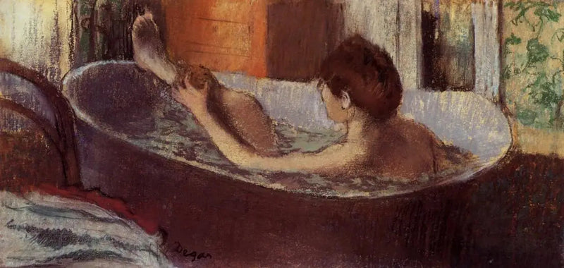Nainen kylvyssä, joka kuivailee jalkaansa - Edgar Degas