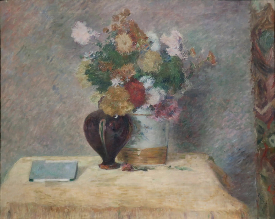 Kukat ja japanilainen kirja pöydällä - Paul Gauguin