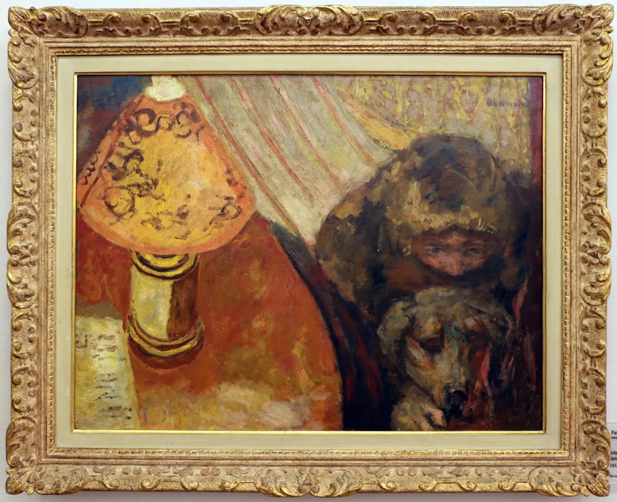 Sisustus (lampun valossa) - Pierre Bonnard