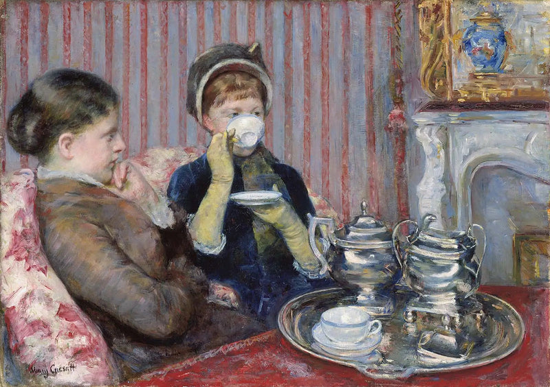 Tee - Mary Cassatt
