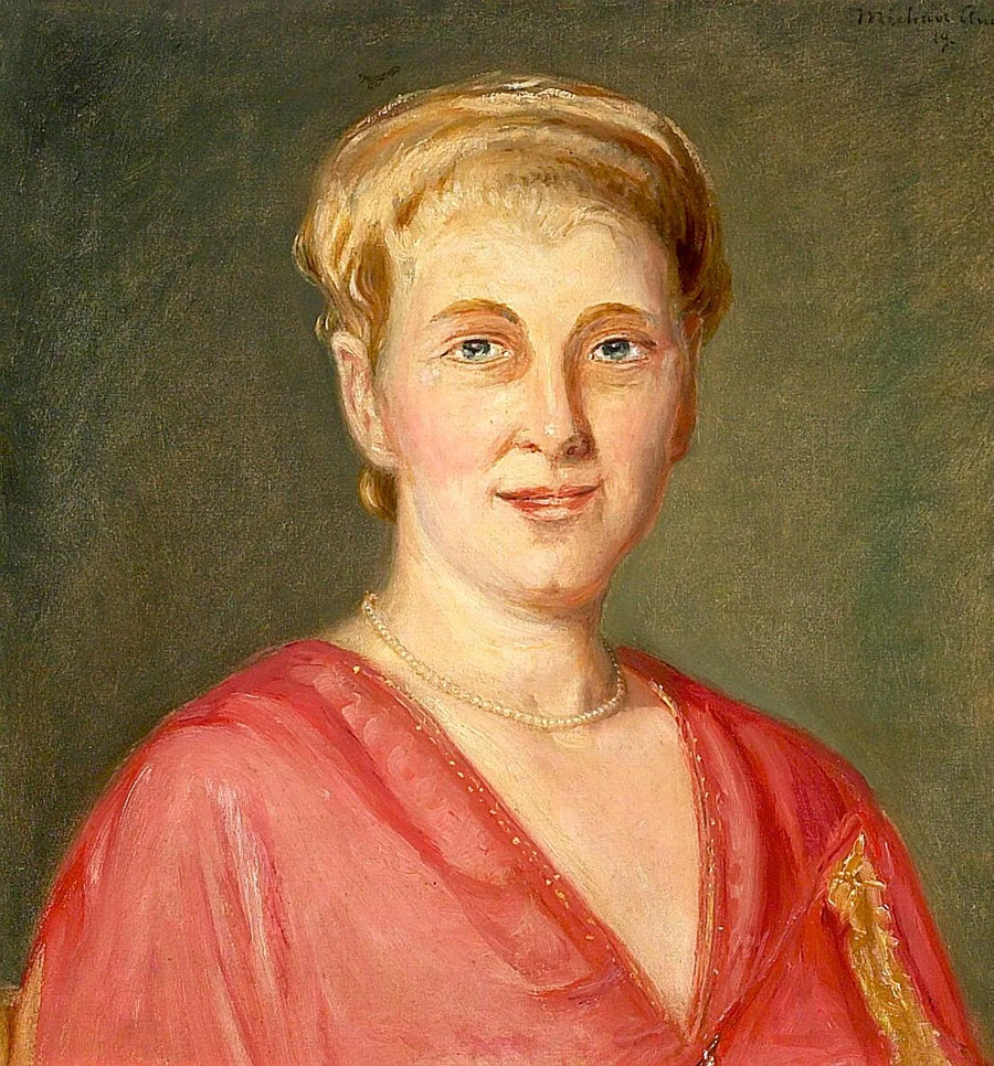 Muotokuva naisesta punaisessa mekossa ja helmikaulakoru päässään. - Michael Peter Ancher