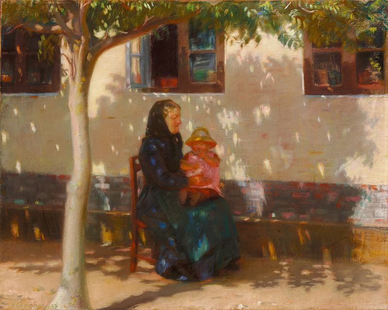 Skagenilainen nainen istuu vauva Helga Ancherin kanssa valkoisen talon edessä. - Anna Ancher